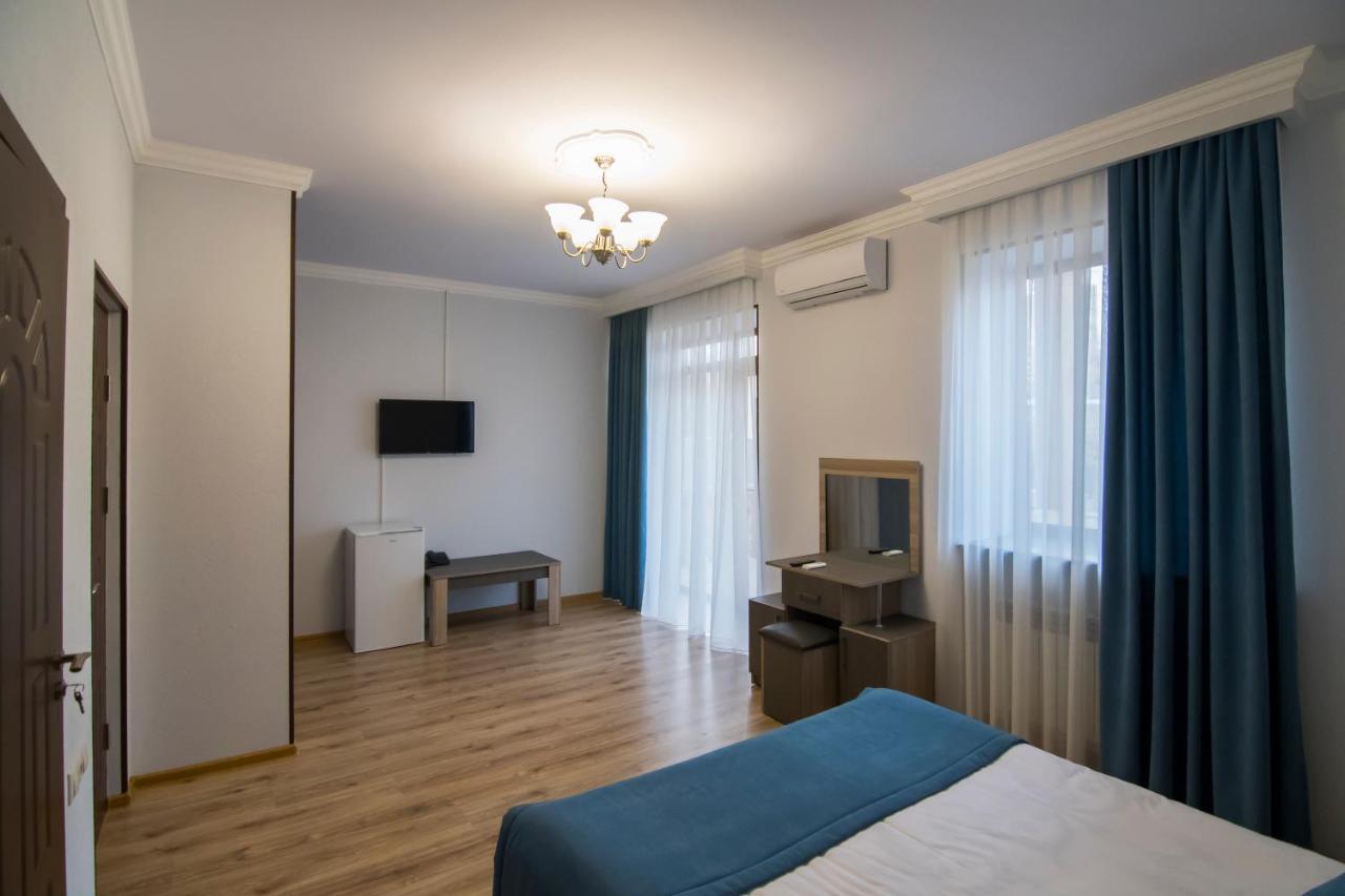 Afa Hotel & Guest House Erywań Zewnętrze zdjęcie