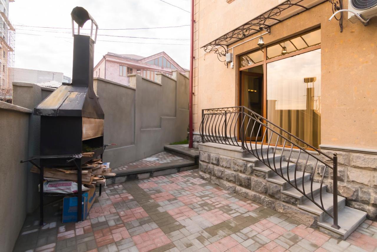 Afa Hotel & Guest House Erywań Zewnętrze zdjęcie