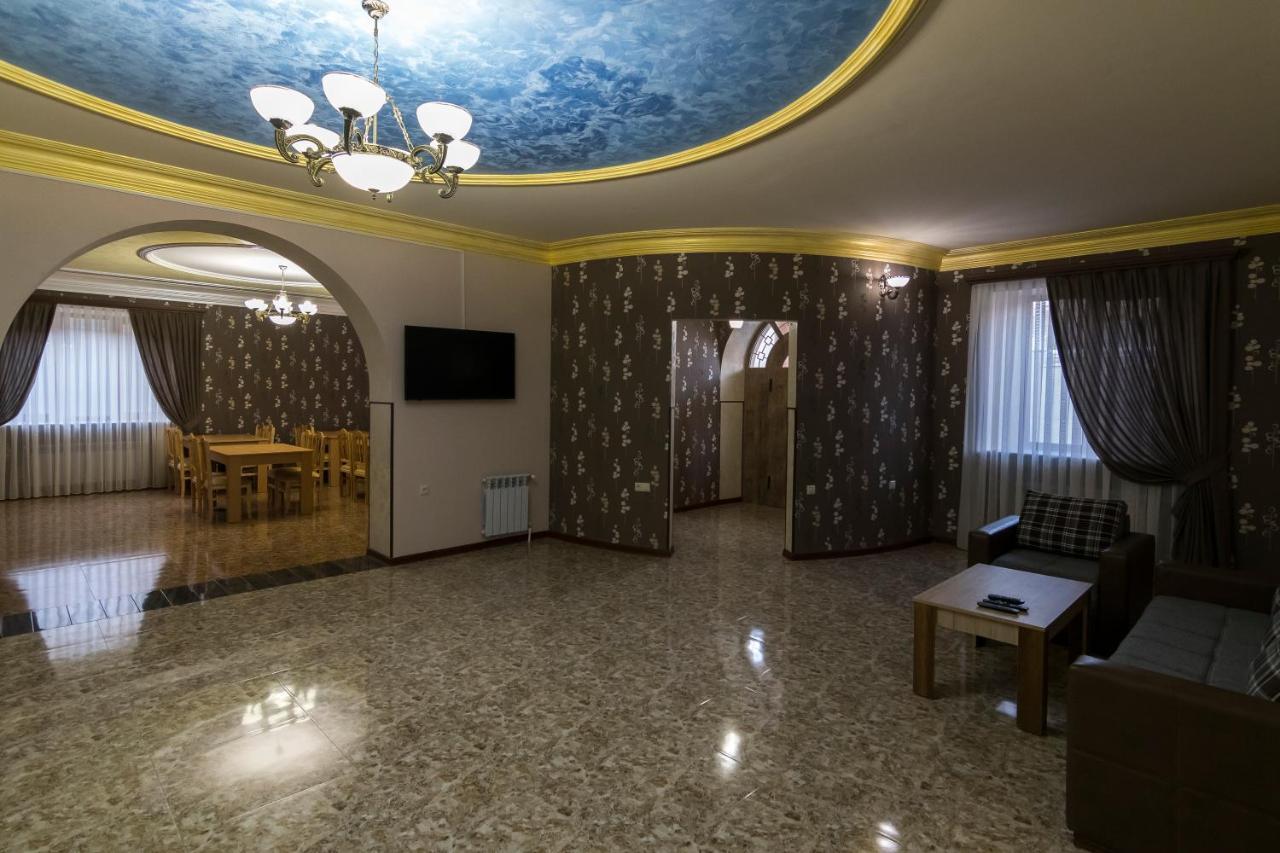 Afa Hotel & Guest House Erywań Zewnętrze zdjęcie