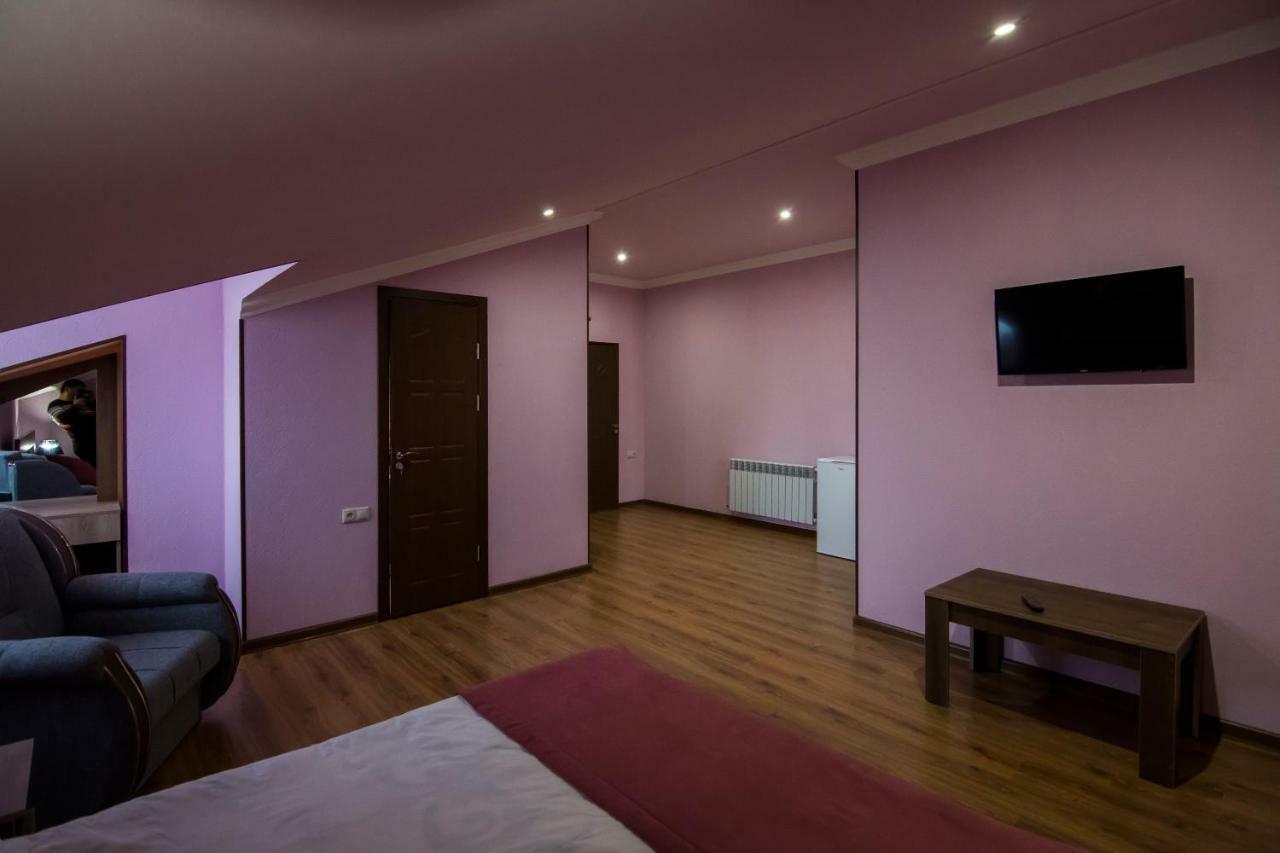 Afa Hotel & Guest House Erywań Zewnętrze zdjęcie